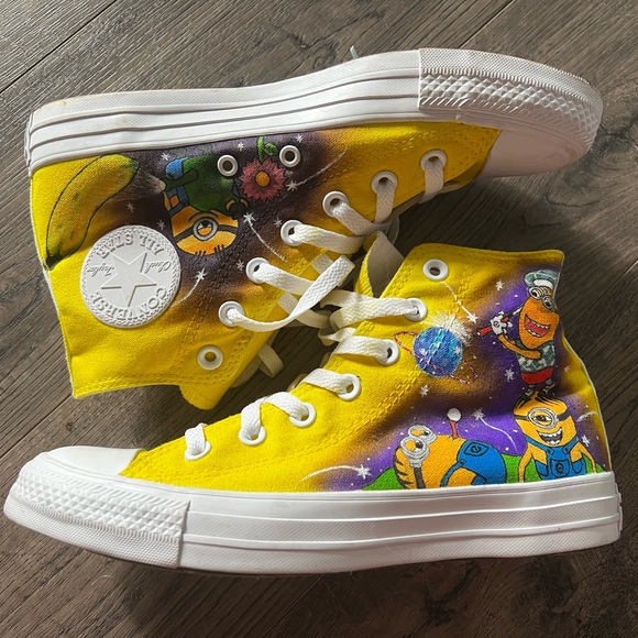 Custom Converse - Picture 2 of 4